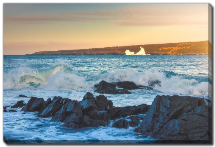 Crashing Wave Sunlight Iceberg Harbour