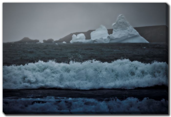 Fog Wave Iceberg 3