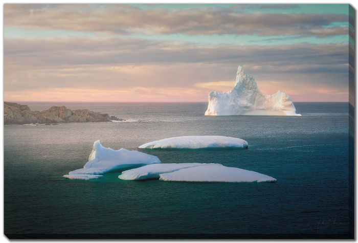 Sundown Iceberg Lands Edge 