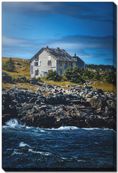 Elliston Old Home Jagged Rocks
