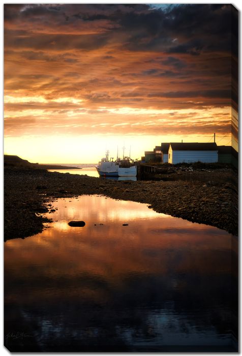 Sunset Stages Boats 