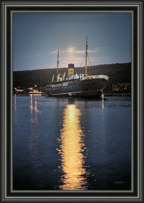 Moon Wreck Harbour