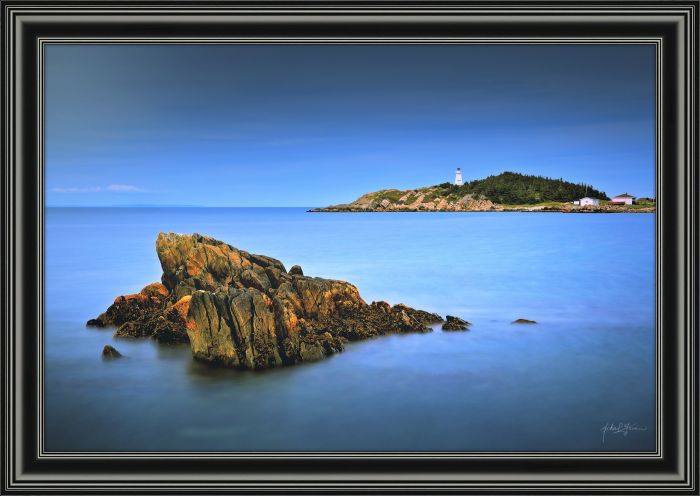 Ocean Rock Cluster Lighthouse